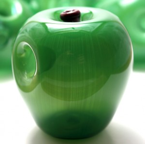 Weedist Piece of the Week | Glass Fruit Pipes | Glass Green Apple Pipe | source: http://www.etsy.com/listing/69797504/apple-pipe-classic-green