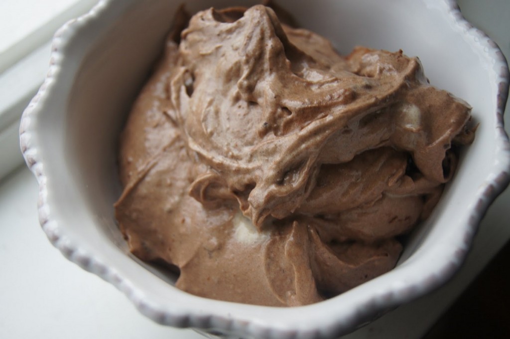 Great Edibles Recipes: Vegan Chocolate Banana Ice Cream